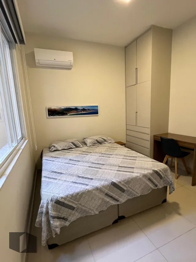 Furnished apartment with 3 bedrooms and 3 bathrooms — photo 22
