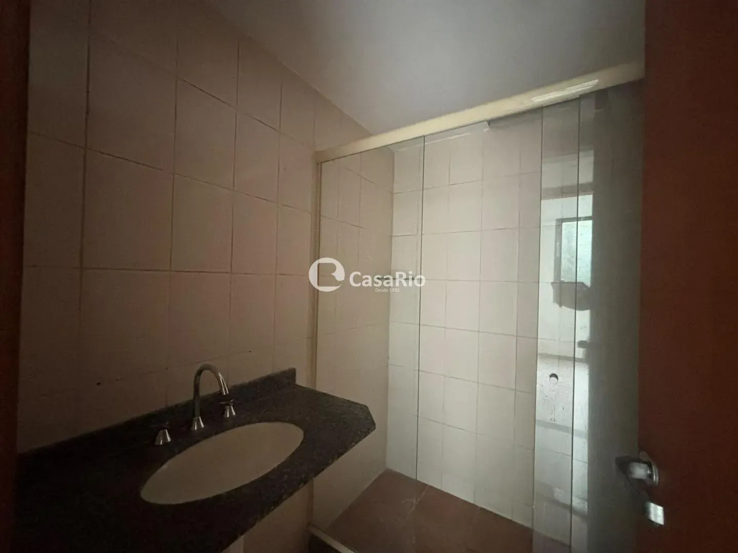 3-bedroom apartment with private garden and balcony — photo 2