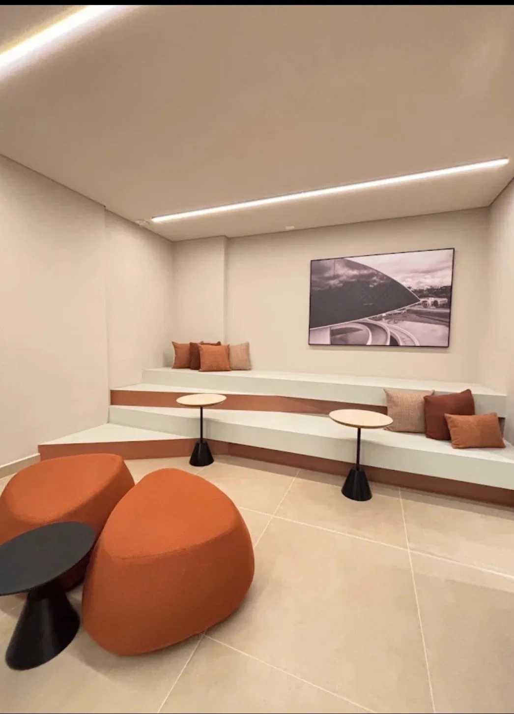 One-bedroom apartment with a private pool in Curitiba — photo 9