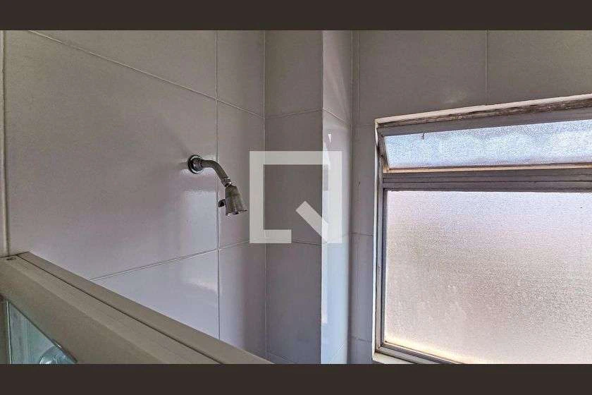 Apartamento com 2 quartos, 2 banheiros e 65 m² — photo 23