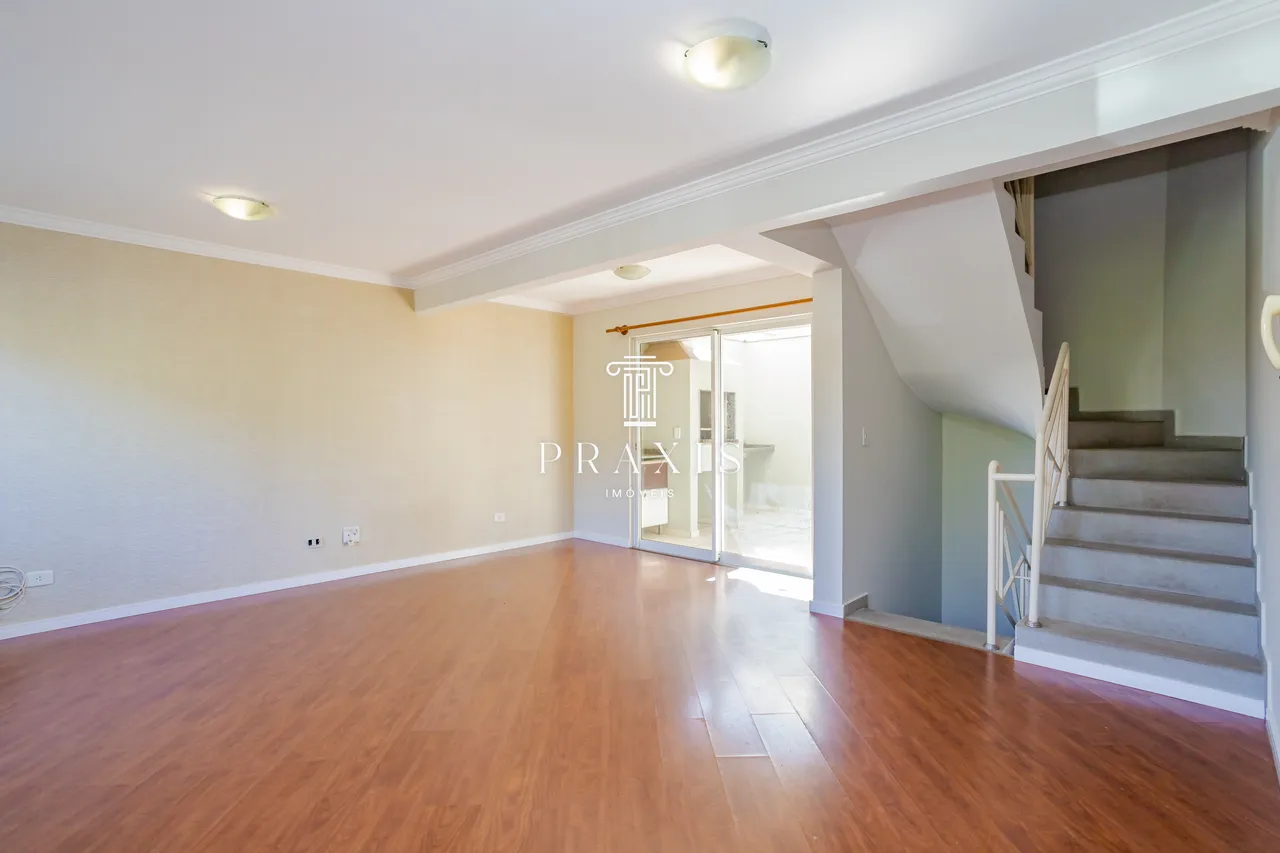 House with built-in balcony grill and laundry area — photo 10