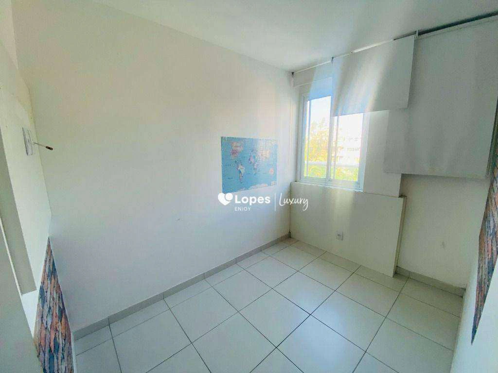 Furnished apartment with 4 bedrooms and mountain views — photo 18