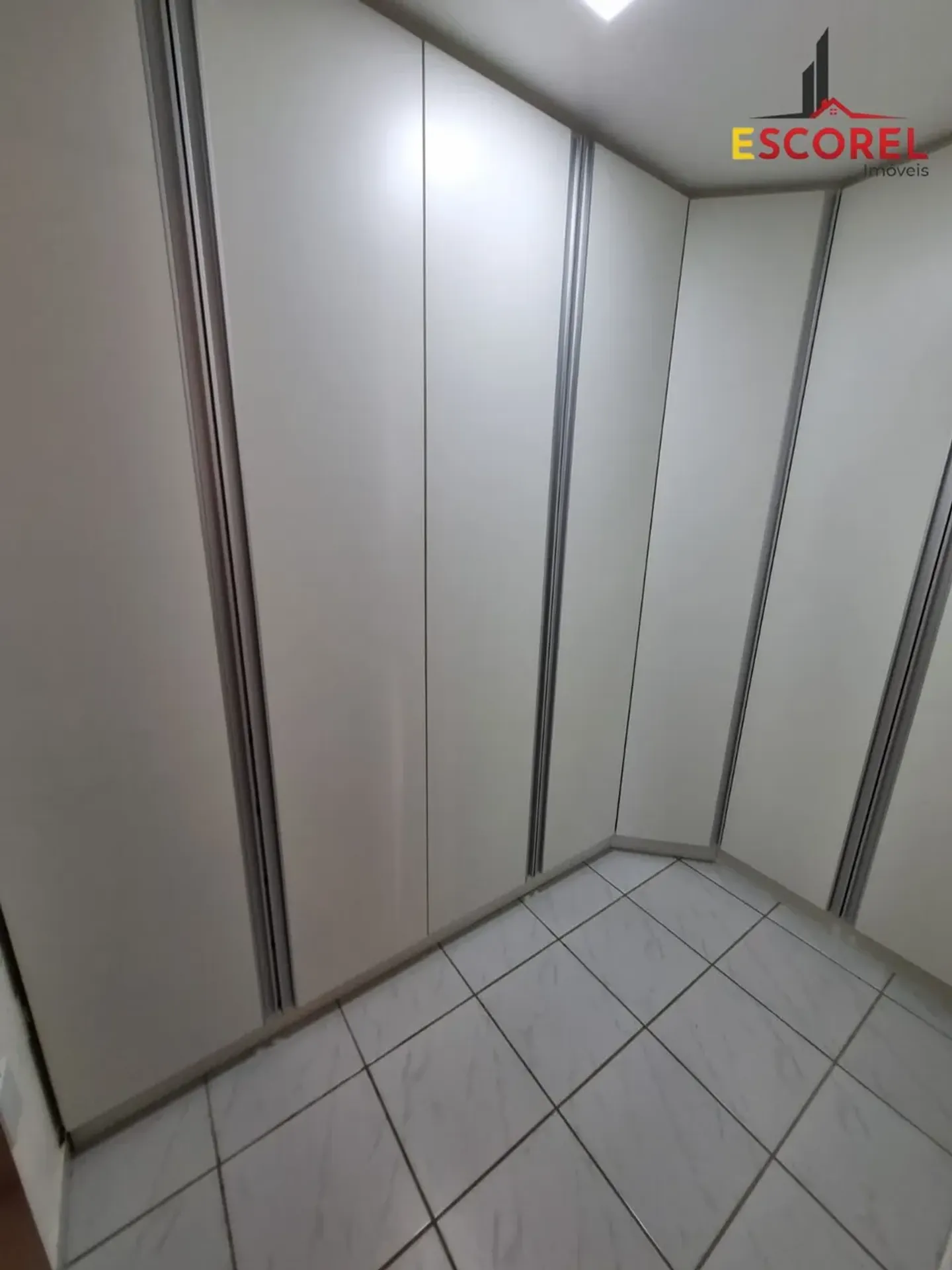 Квартира с 2 спальнями, в доме есть тренажёрный зал — photo 14
