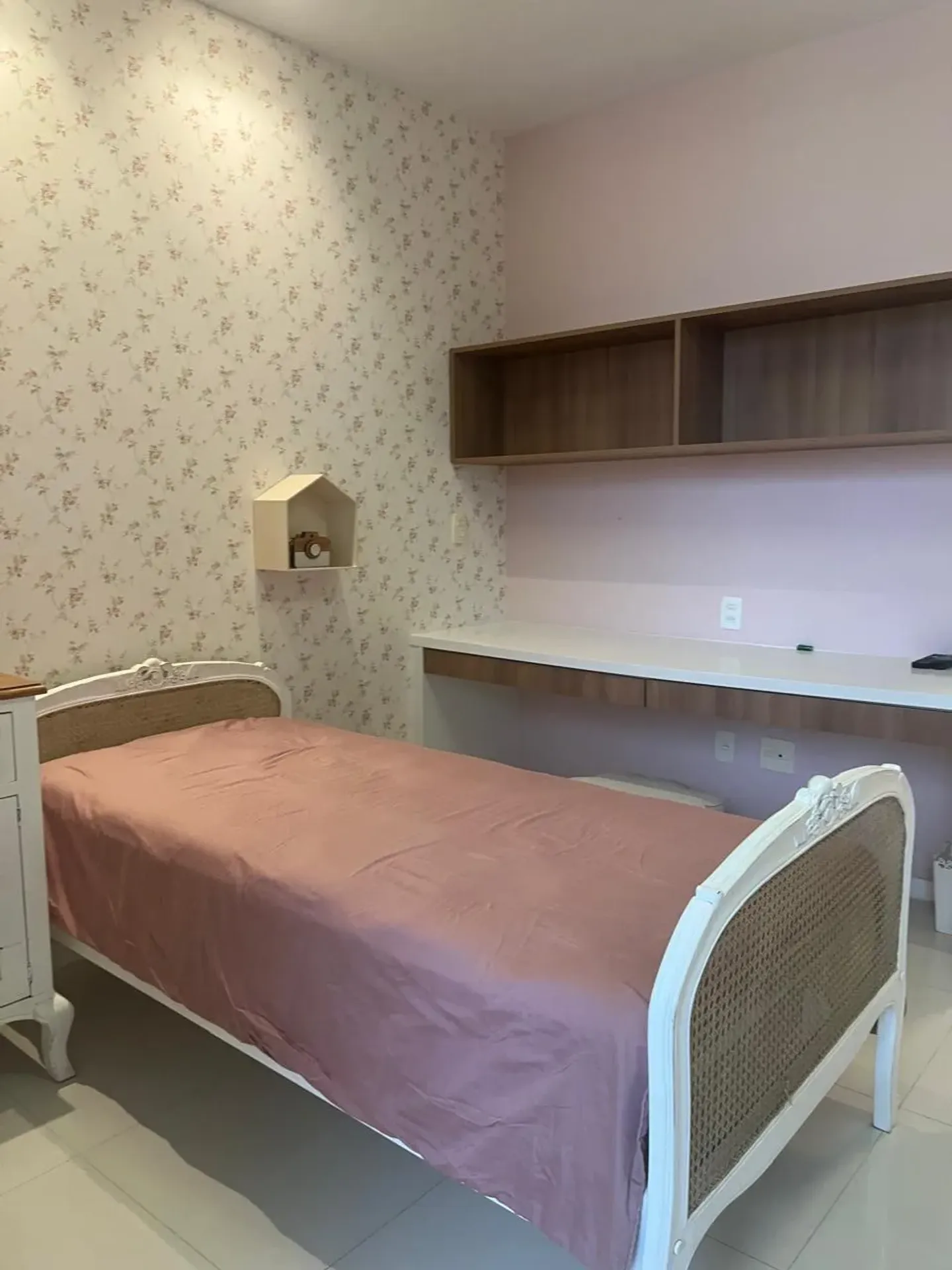 Furnished house with 5 en-suite bedrooms and 630 m² — photo 62