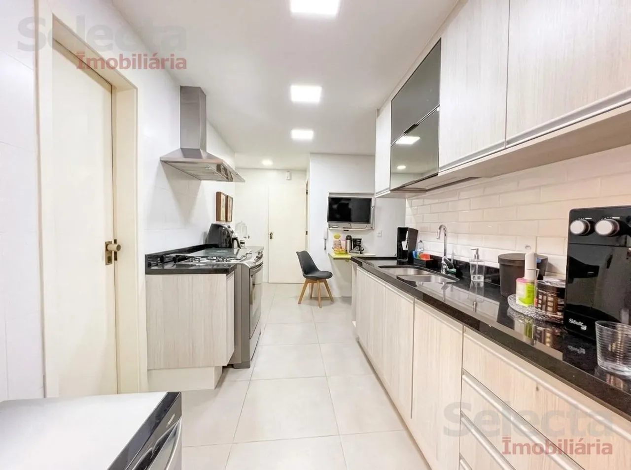 Apartamento mobiliado com 3 quartos e cozinha a gás — photo 2