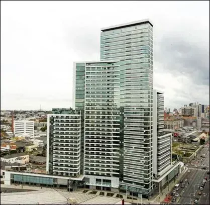 Мебльована квартира з 1 спальнею 30 м² та кухнею-студією — photo 12