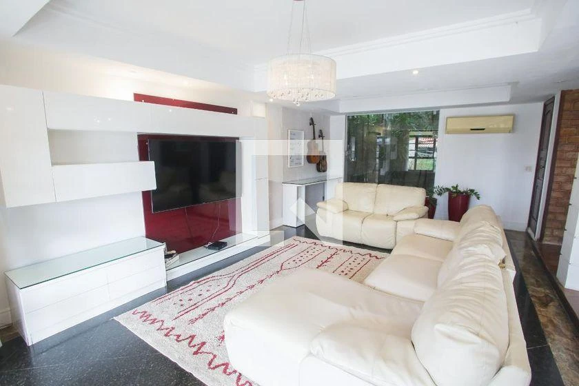Furnished 400 m² house with 4 bedrooms and 4 bathrooms — photo 7