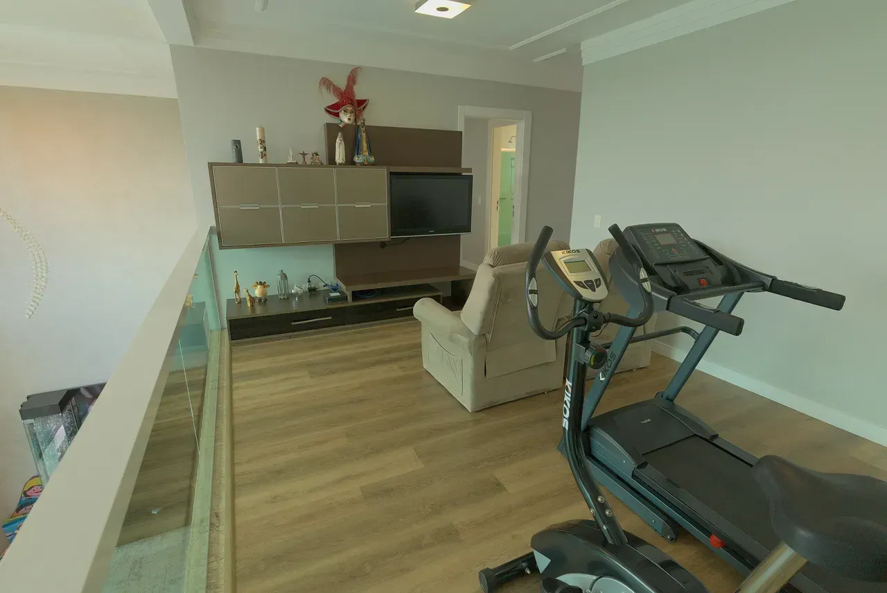 Furnished house with 3 bedrooms and open-plan kitchen — photo 38