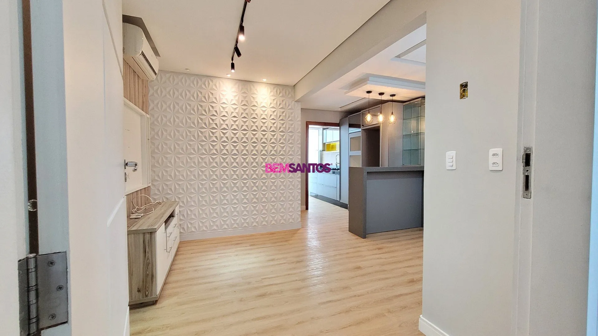 Apartment, 70 m², with a walk-in closet — photo 2
