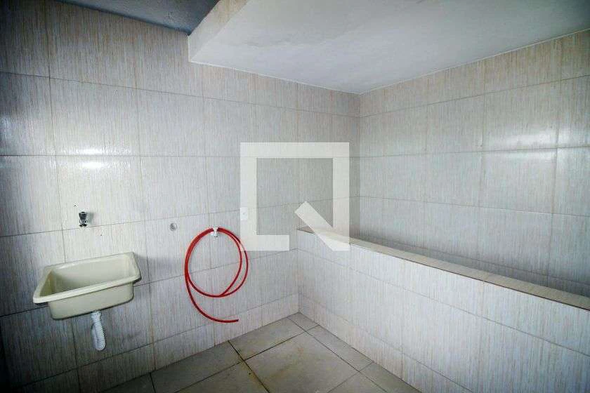 84 m² unfurnished house with 2 bedrooms and 2 baths