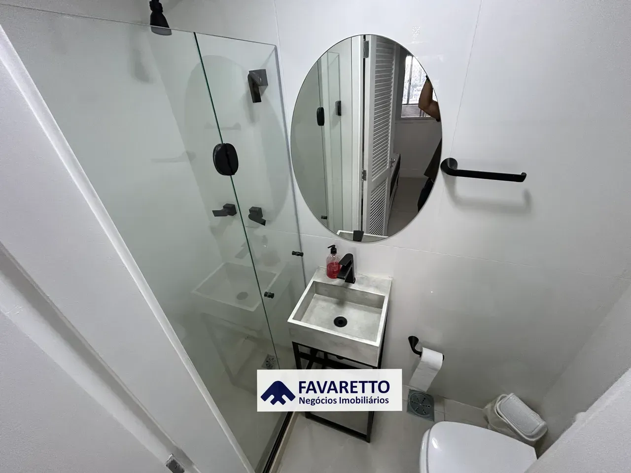Apartamento mobiliado com 3 quartos e 3 banheiros — photo 3