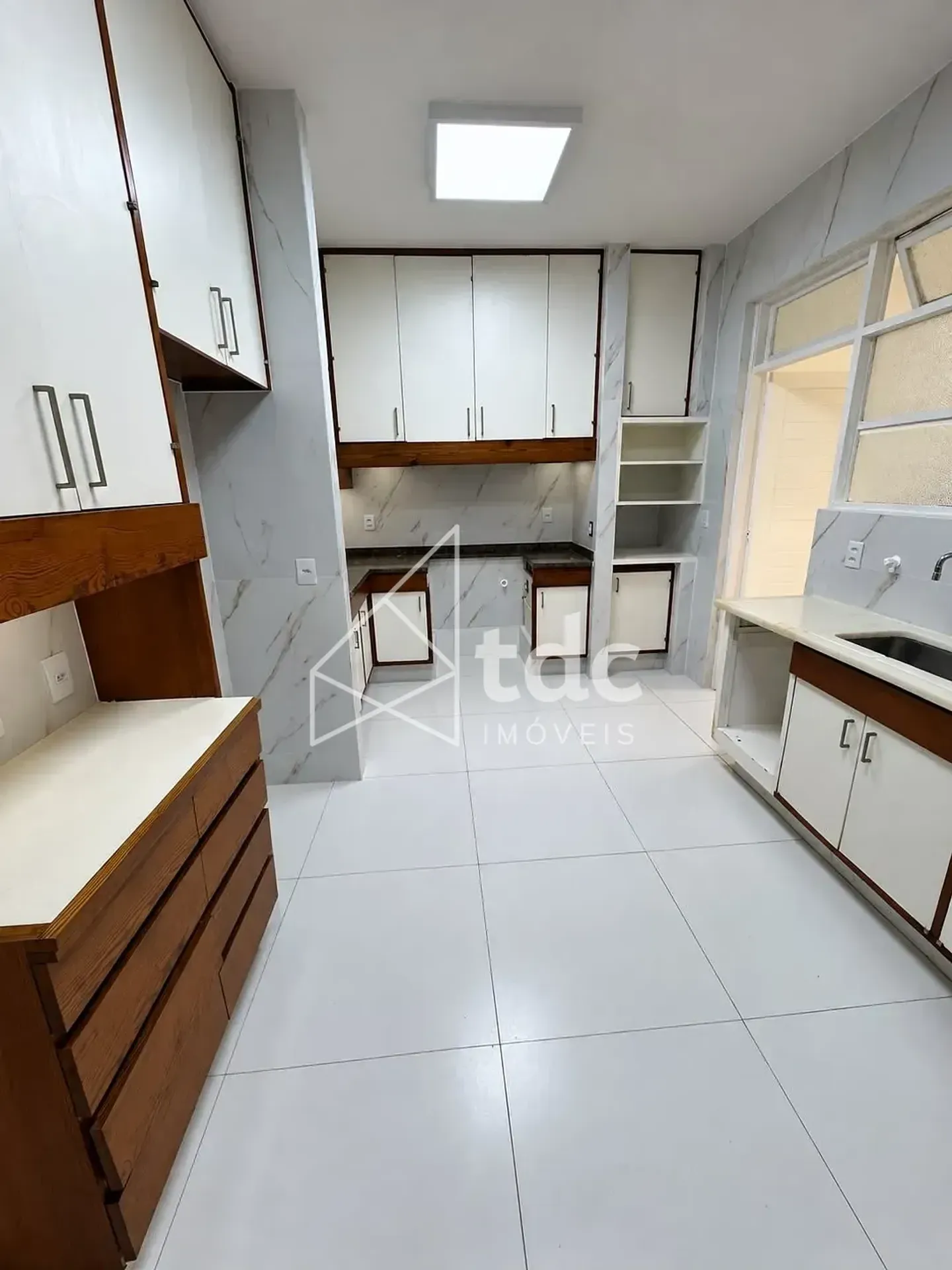 Apartment, 270 m², with floor-to-ceiling windows — photo 18