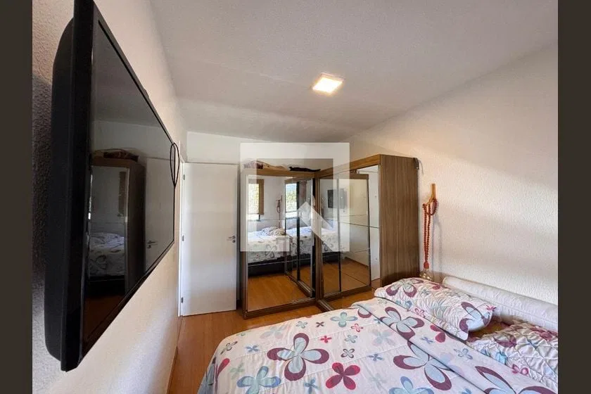 Apartamento de aluguel mobiliado com 2 quartos e varanda — photo 23