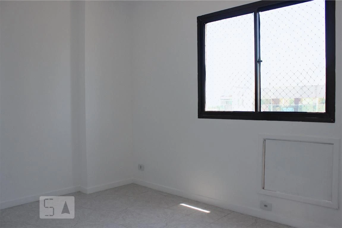 2-bedroom apartment with a water view — photo 3