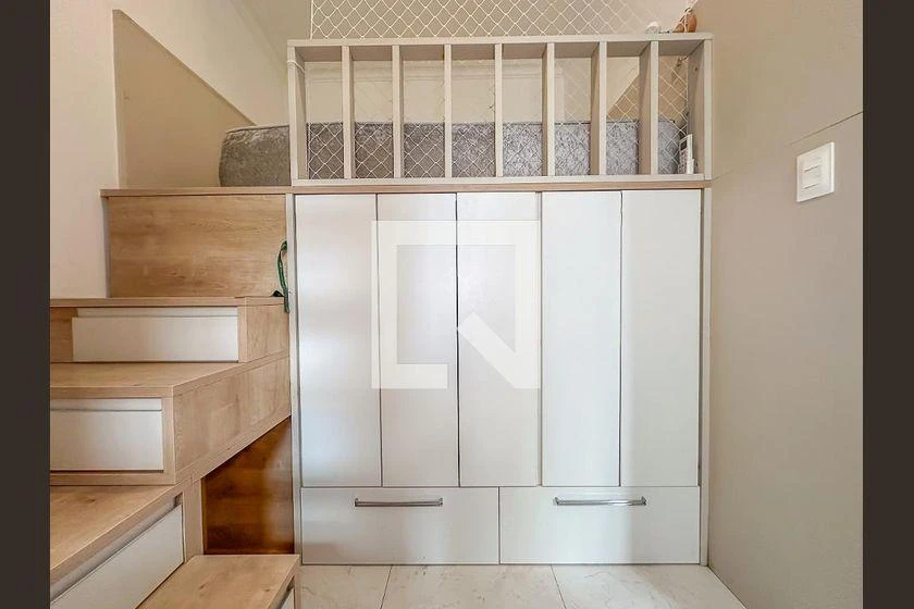 Apartamento amueblado de 1 dormitorio y lavadora — photo 24