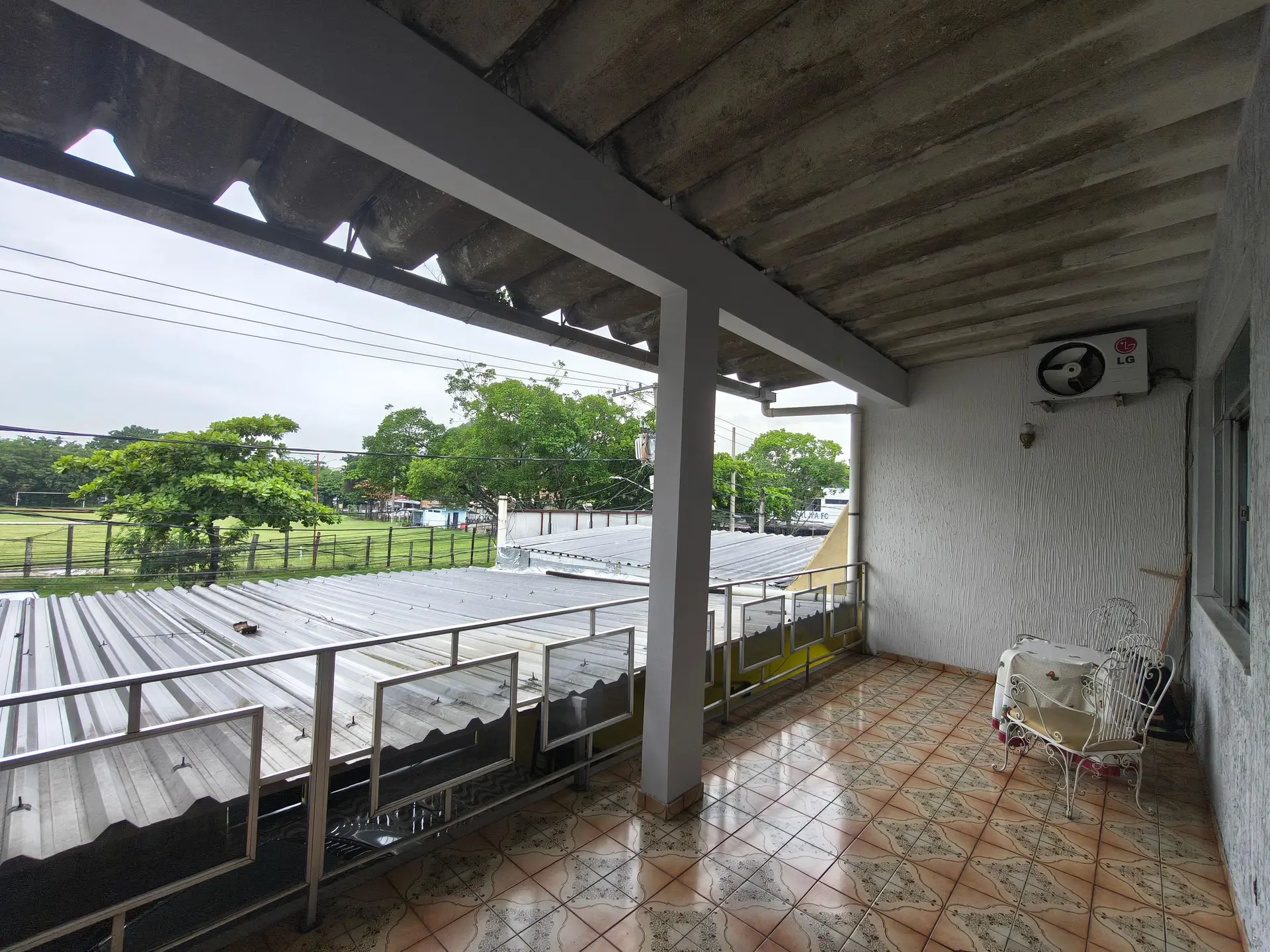 Furnished house with 5 bedrooms and 5 bathrooms — photo 20