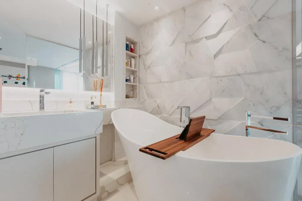 3-bedroom apartment in a building with a sauna — photo 5
