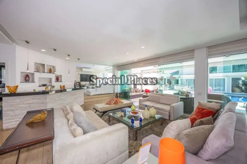 Furnished house with 5 bedrooms and open-plan kitchen — photo 8