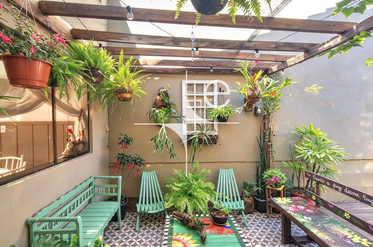 3-bedroom house with a grill on the balcony in Florianópolis — photo 13