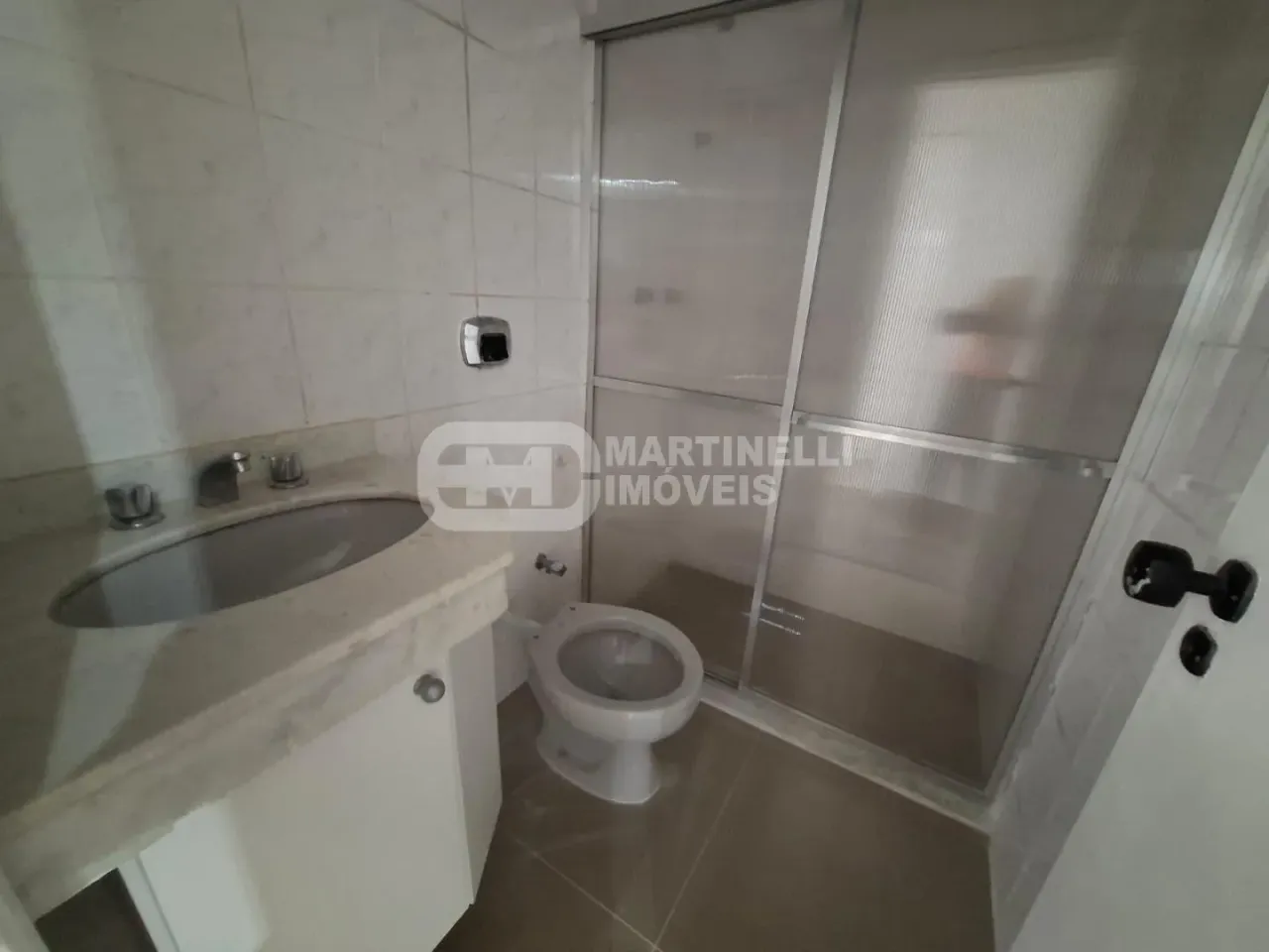 Apartamento de 3 quartos em condomínio com piscina — photo 5