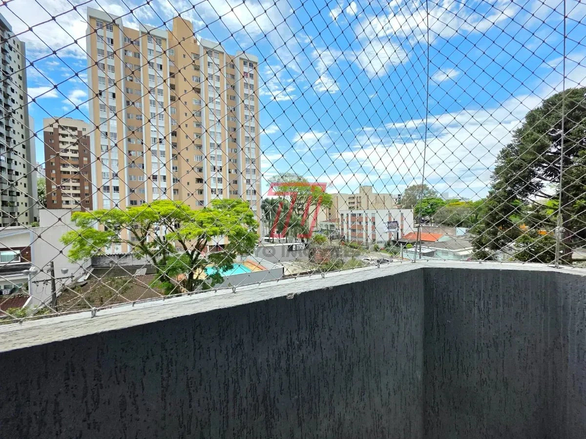 One-bedroom, 33 m² apartment in Curitiba — photo 17