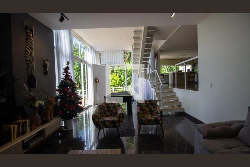 Casa para alugar com 5 quartos e varanda — photo 23
