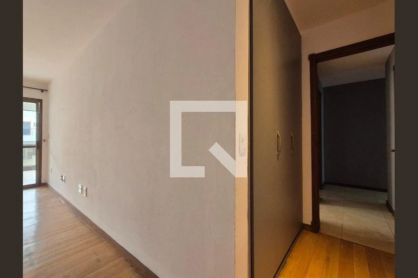 Rental apartment with 3 bedrooms and 208 m² — photo 34