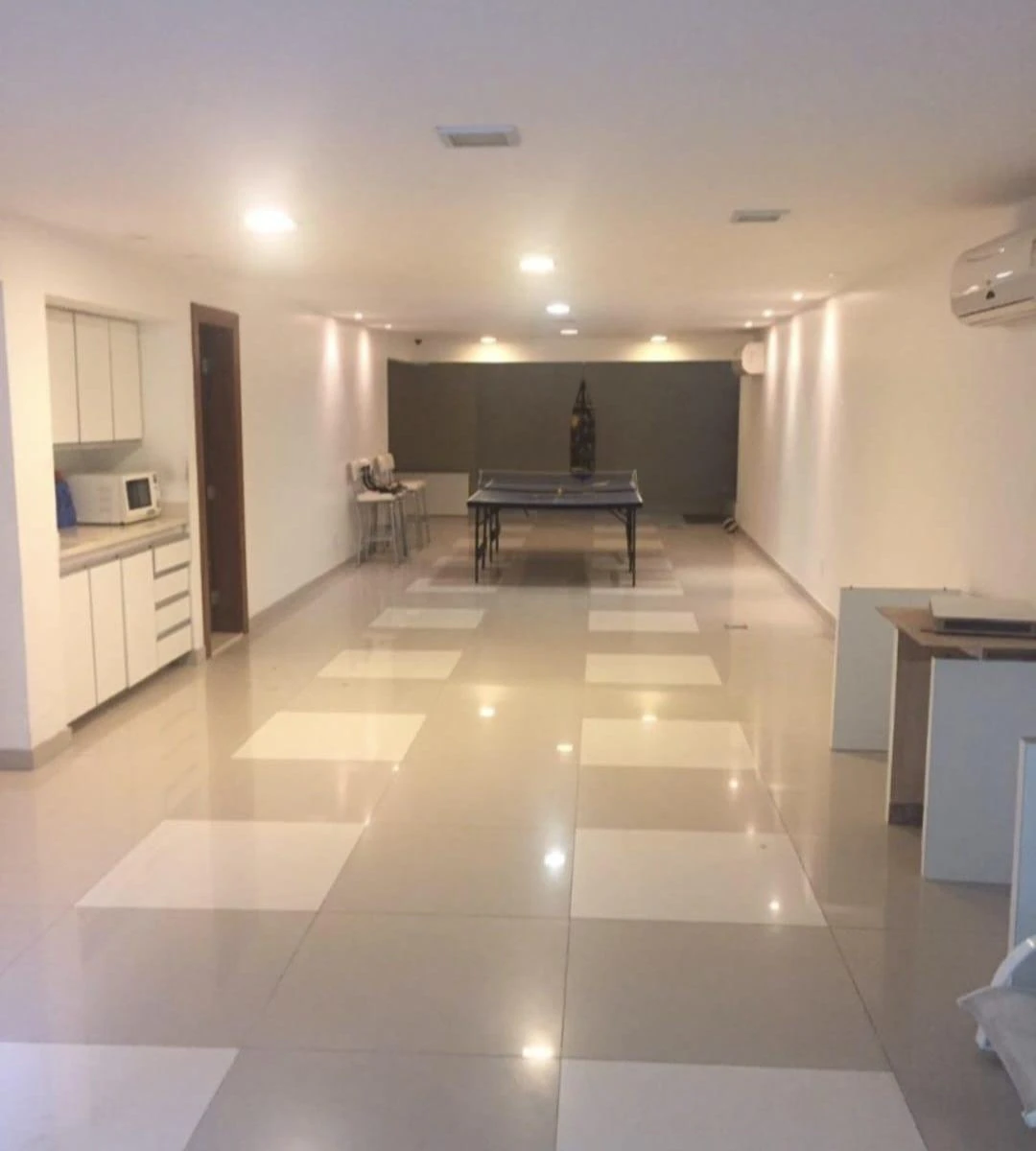 Будинок у кондомініумі з 5 спальнями та 1300 м² — photo 17