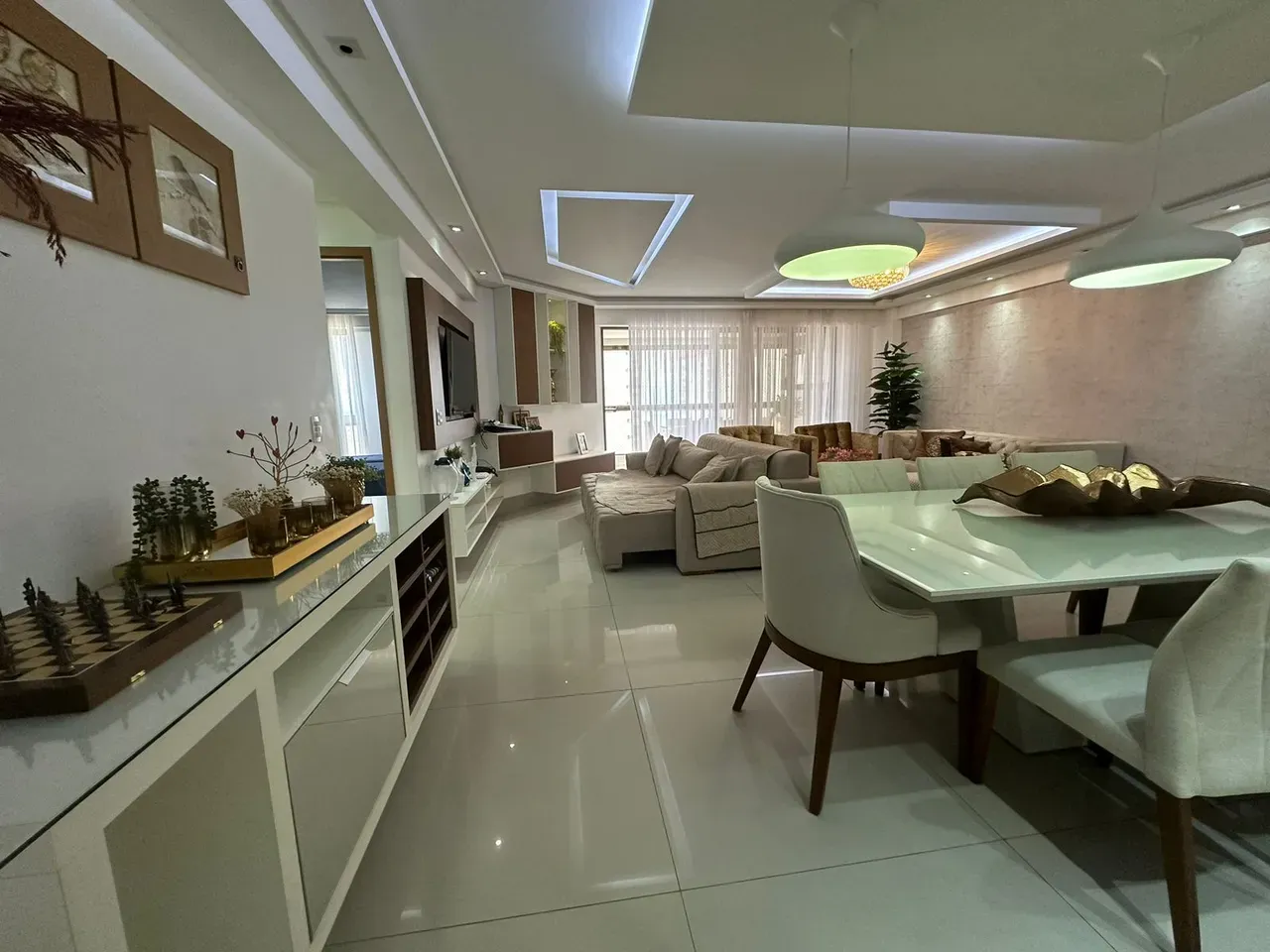 141 m² apartment with a washing machine and a home office — photo 8