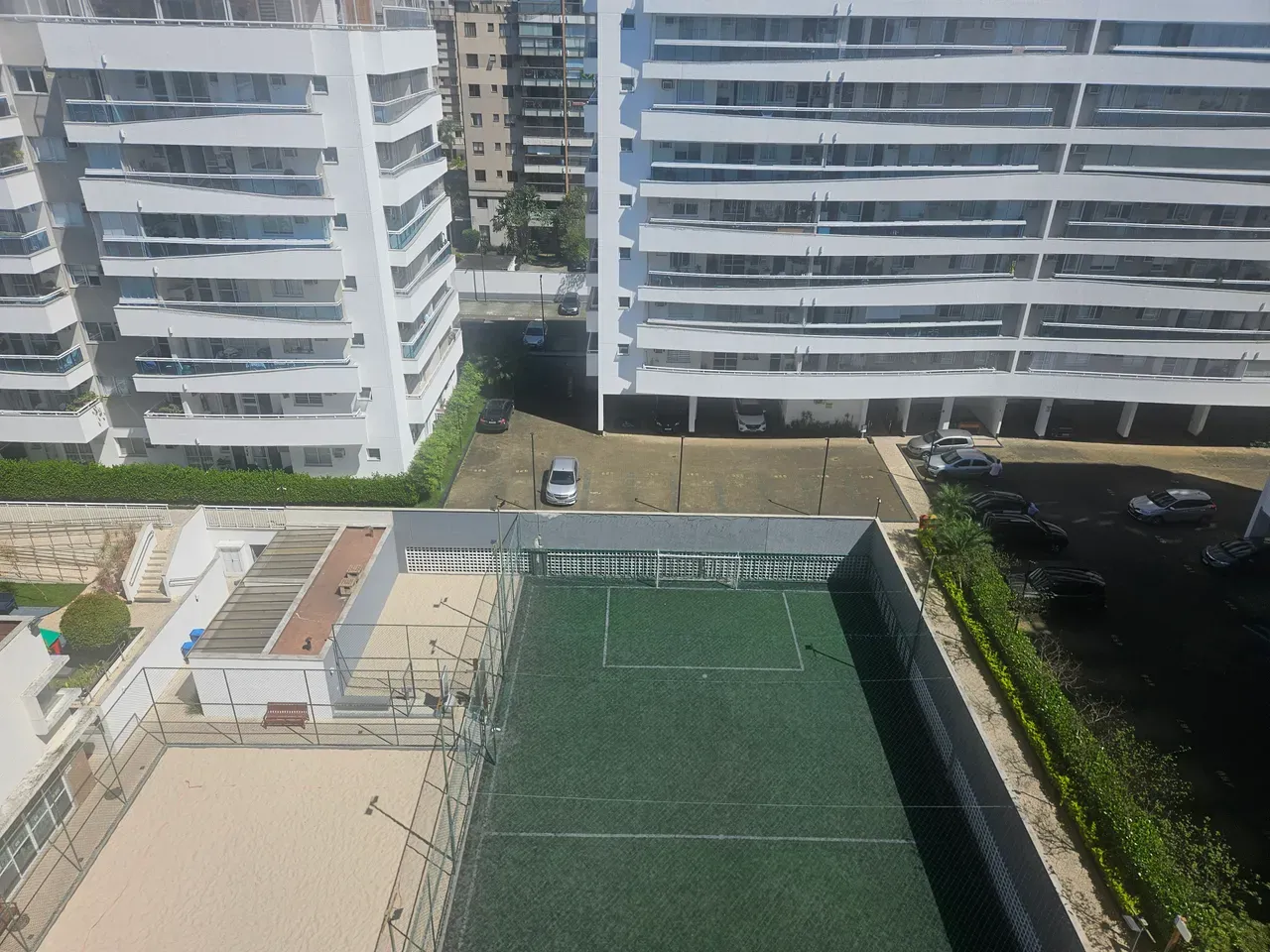 Apartamento com 5 quartos e 5 banheiros em 215 m² — photo 7
