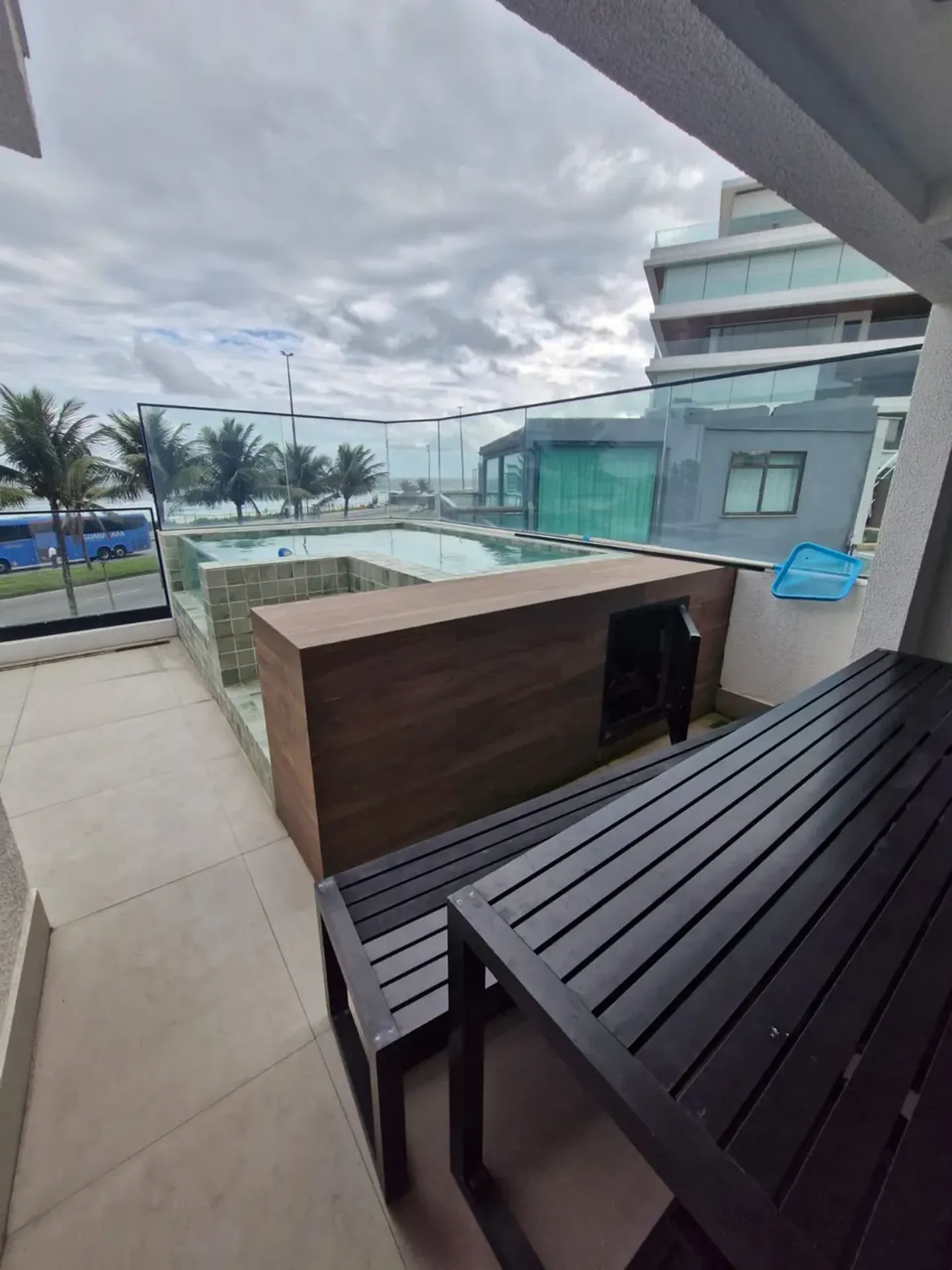Furnished house, 280 m², with a water view — photo 9