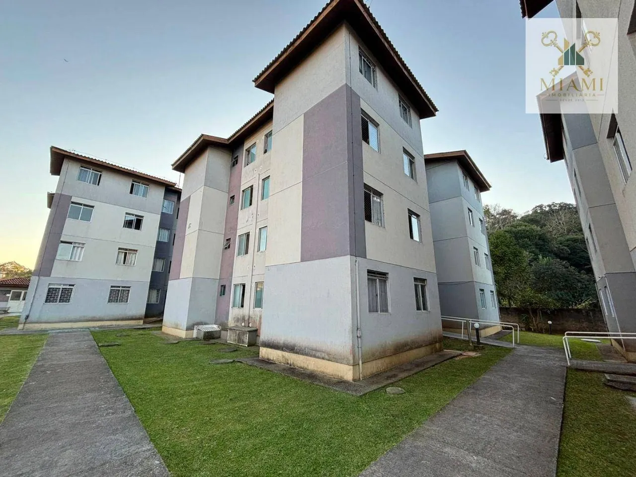 2-bedroom rental apartment with open-plan kitchen and parking — photo 19