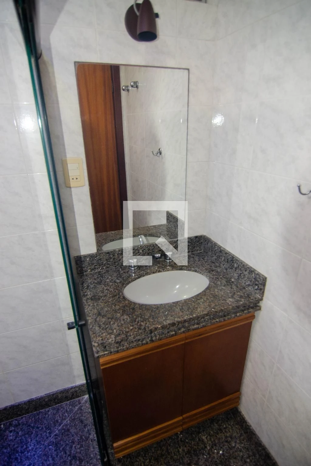 Apartamento sem mobília com 4 quartos e 4 banheiros — photo 26