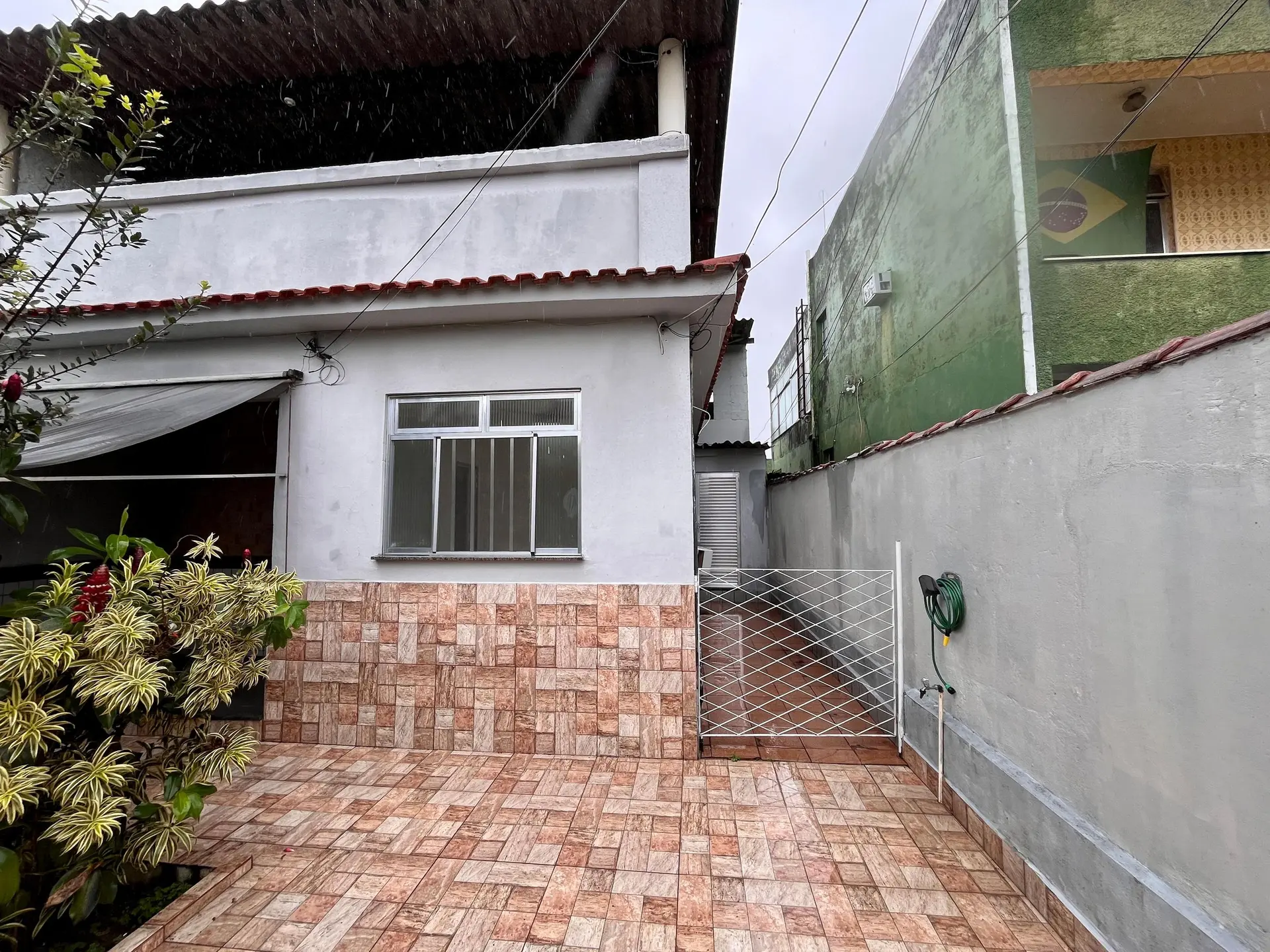 2-bedroom house with a garden in Rio de Janeiro — photo 12