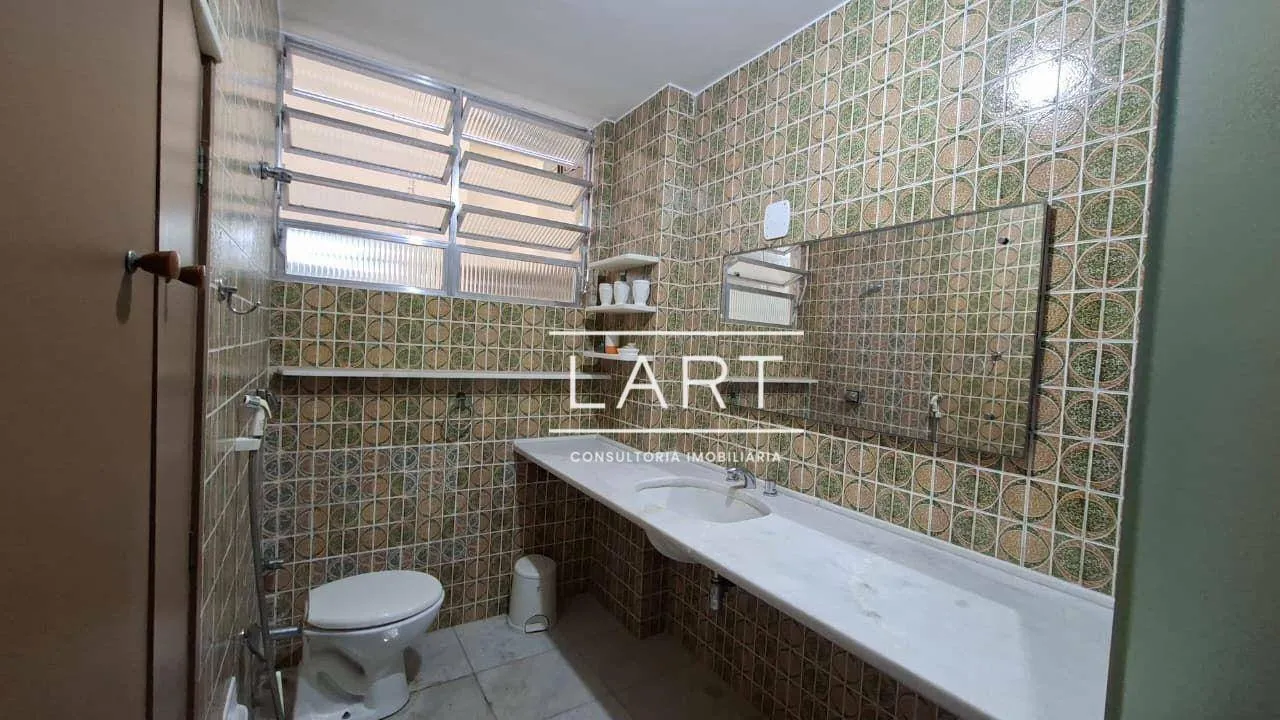 Rental apartment with 4 bedrooms and 280 m² — photo 25