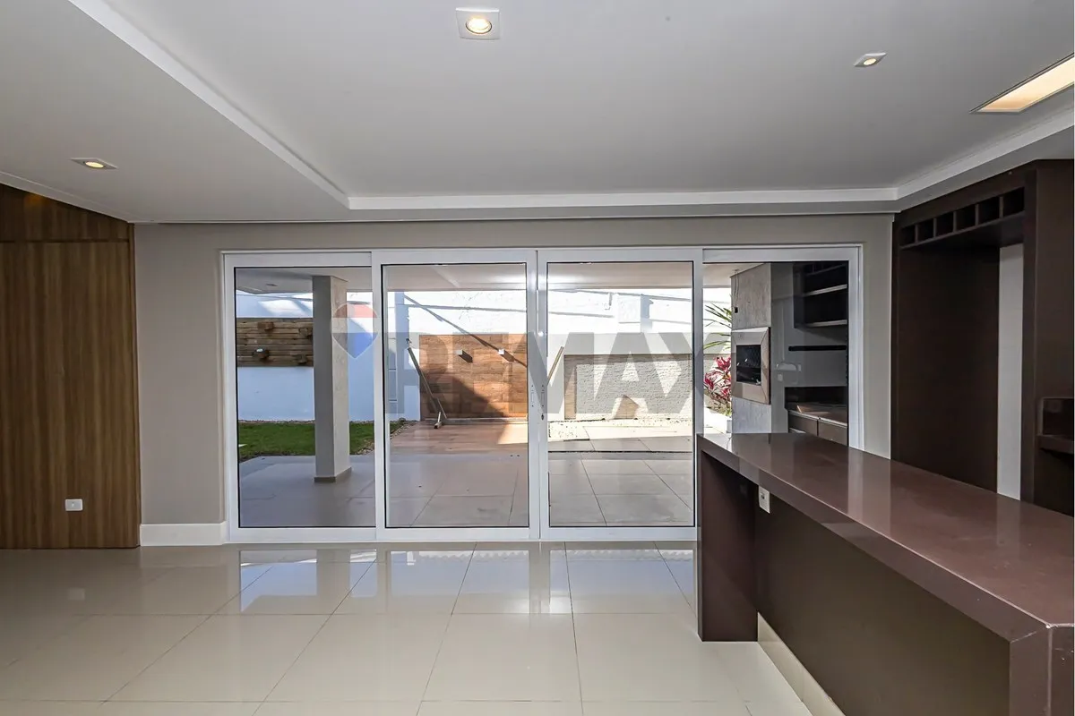Casa mobiliada com 4 quartos e jardim privativo — photo 60