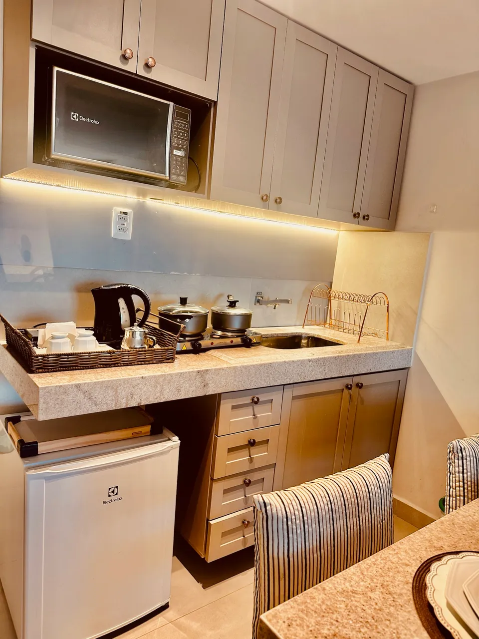 Furnished 1-bedroom apartment with 1 parking space