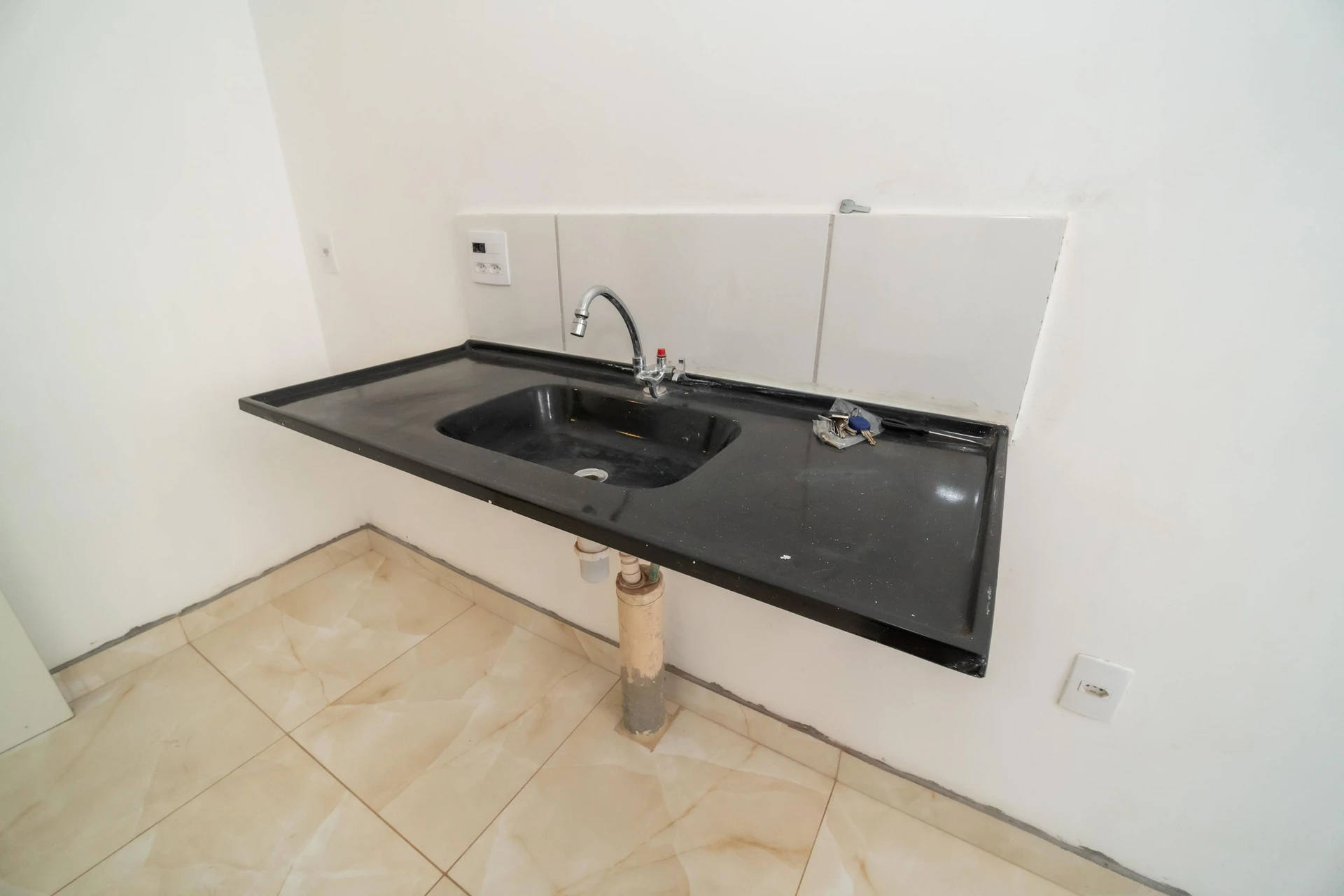 Rental apartment with 2 bedrooms and 1 bathroom — photo 8