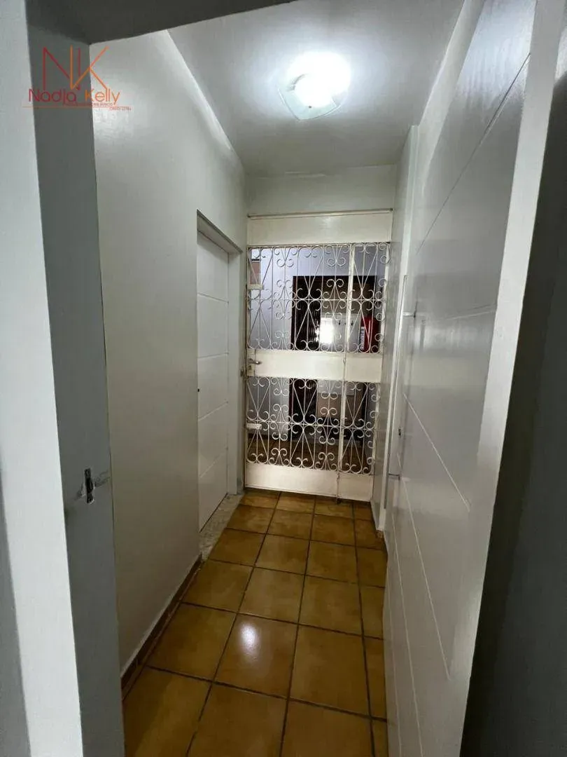 2-bedroom apartment with a home office — photo 29