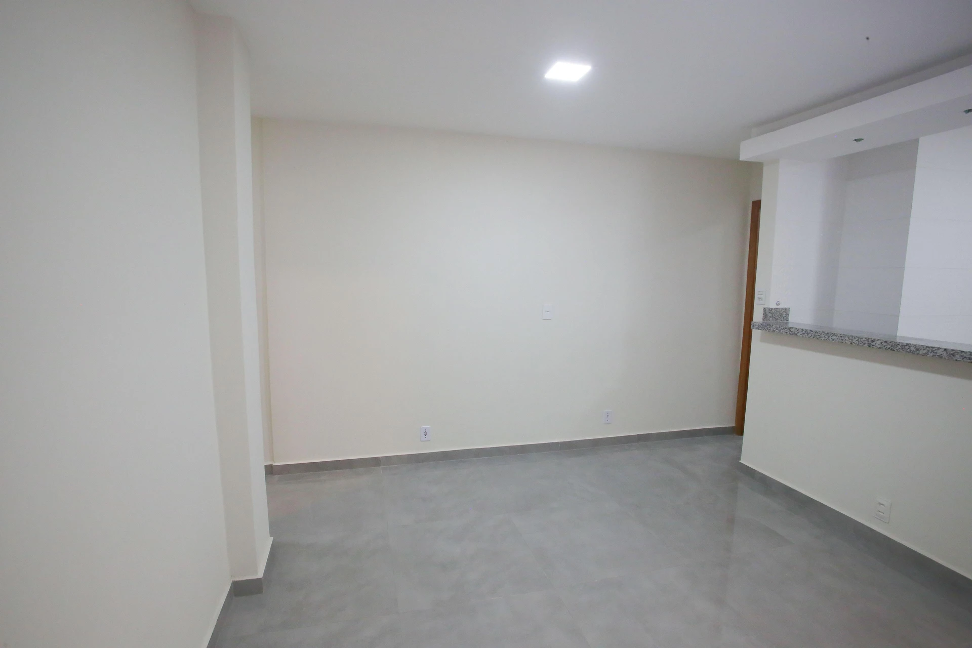 Casa de 2 dormitorios, 1 con baño propio, 60 m²