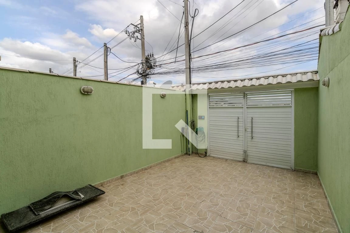 Garden in a 2-bedroom house, 76 m² — photo 5