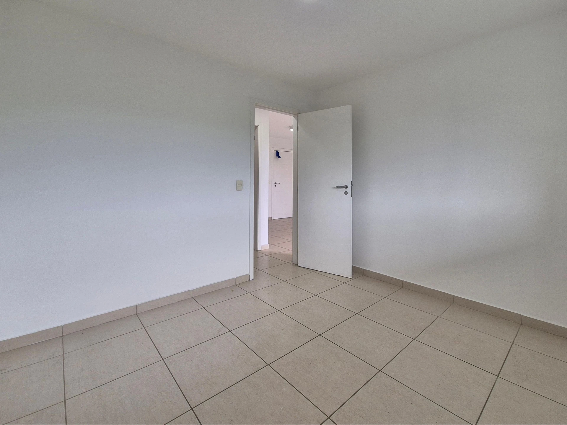 2-bedroom apartment with a home office — photo 22
