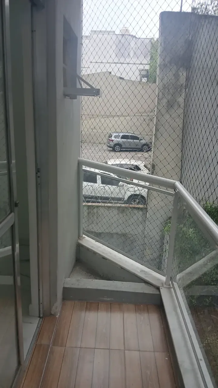 Unfurnished 2-bedroom apartment with 1 parking space — photo 7