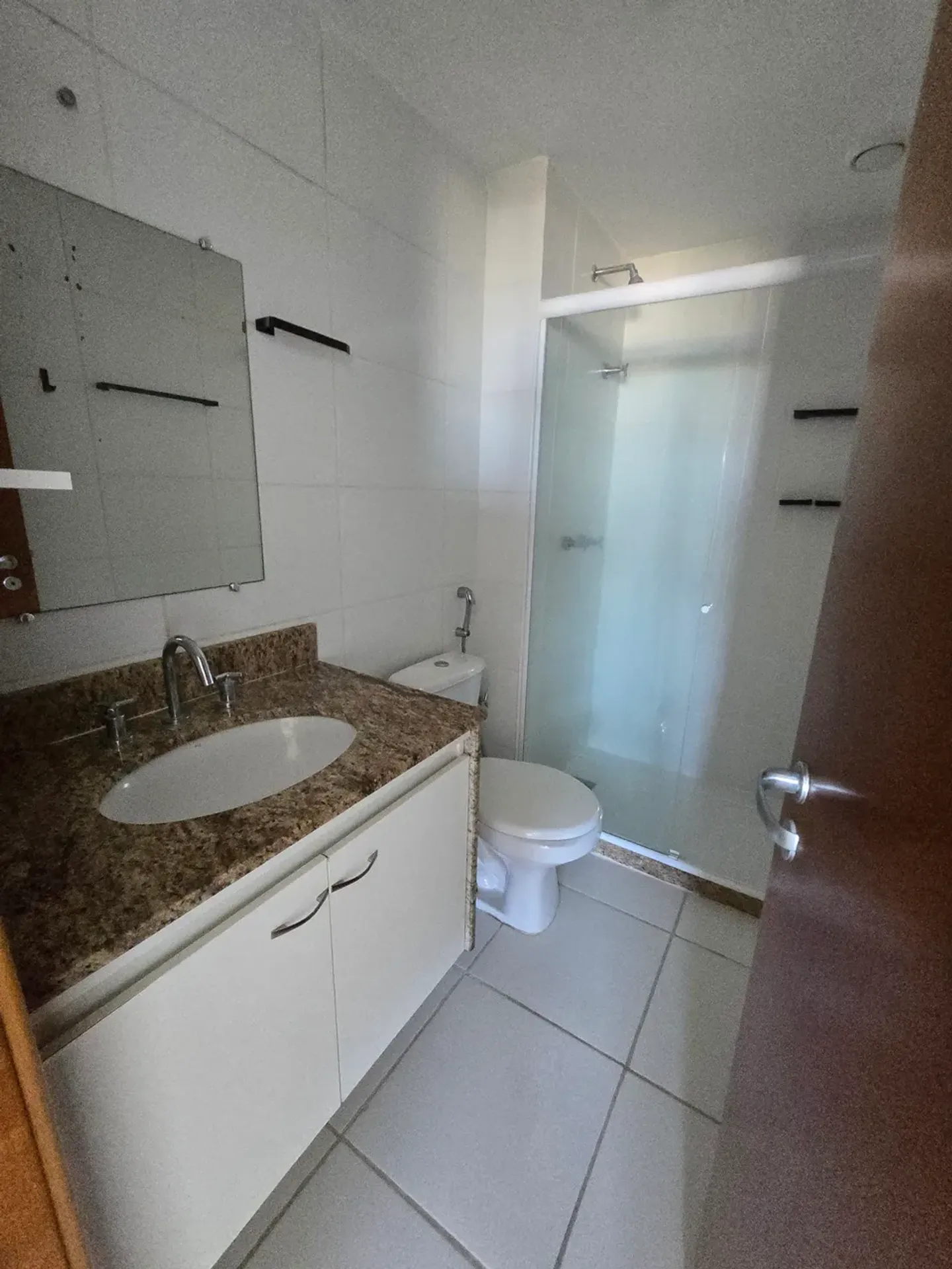 2-bedroom apartment in a building with a sauna — photo 18