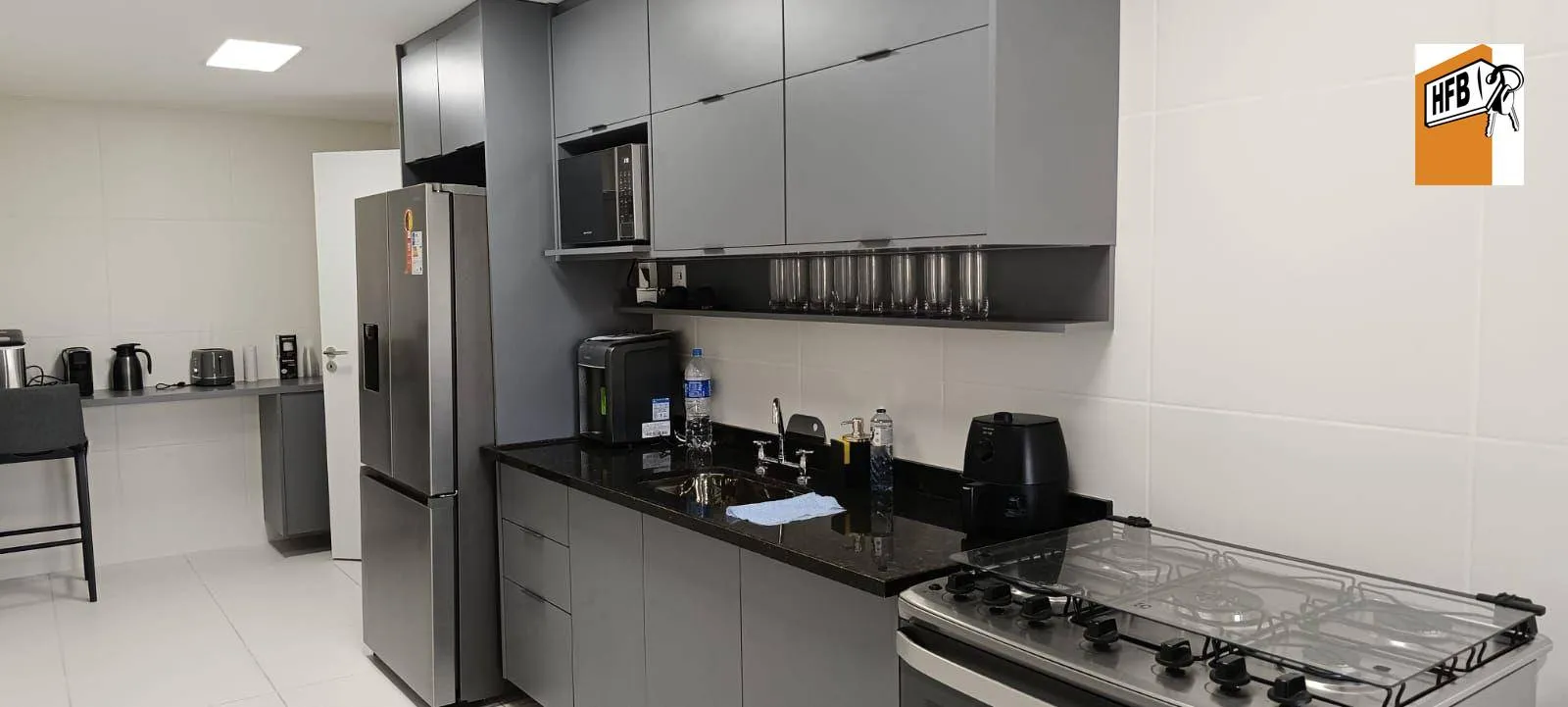 151 m² apartment with 3 bedrooms and 5 bathrooms — photo 29