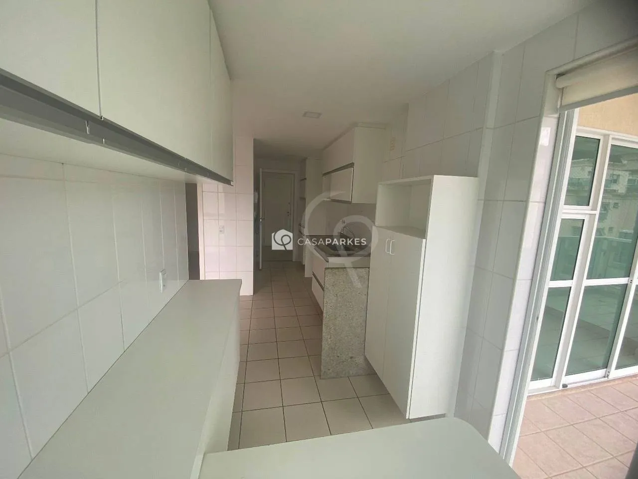 Apartment on the 9th floor with a glass-enclosed balcony — photo 35