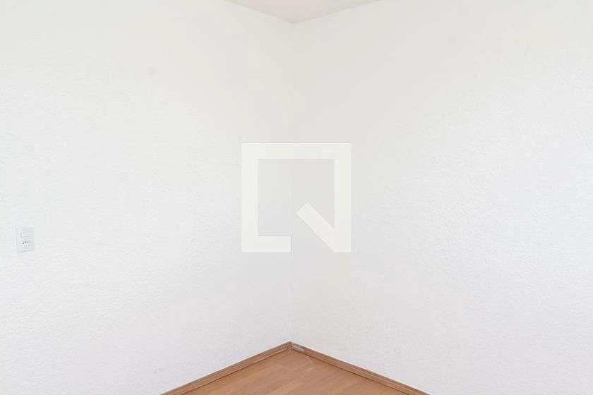 Unfurnished 2-bedroom apartment with 45 m² and wood floors — photo 19