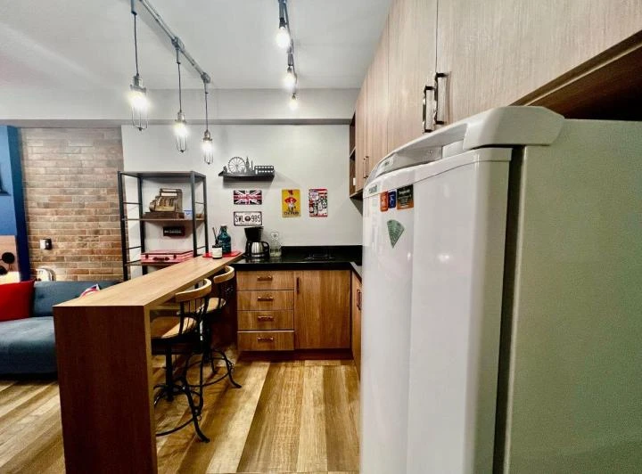 Furnished 31 m² studio with open-plan kitchen — photo 7