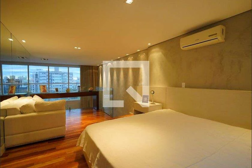 Furnished 1-bedroom apartment with an open kitchen — photo 12