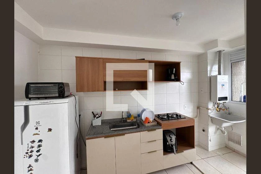 2-bedroom apartment in a building with a gym — photo 27